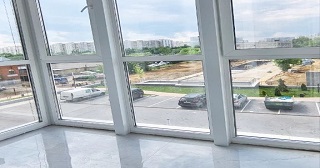 Панорамное остекление балкона Вольск цена от 11 тыс. руб. м/п.